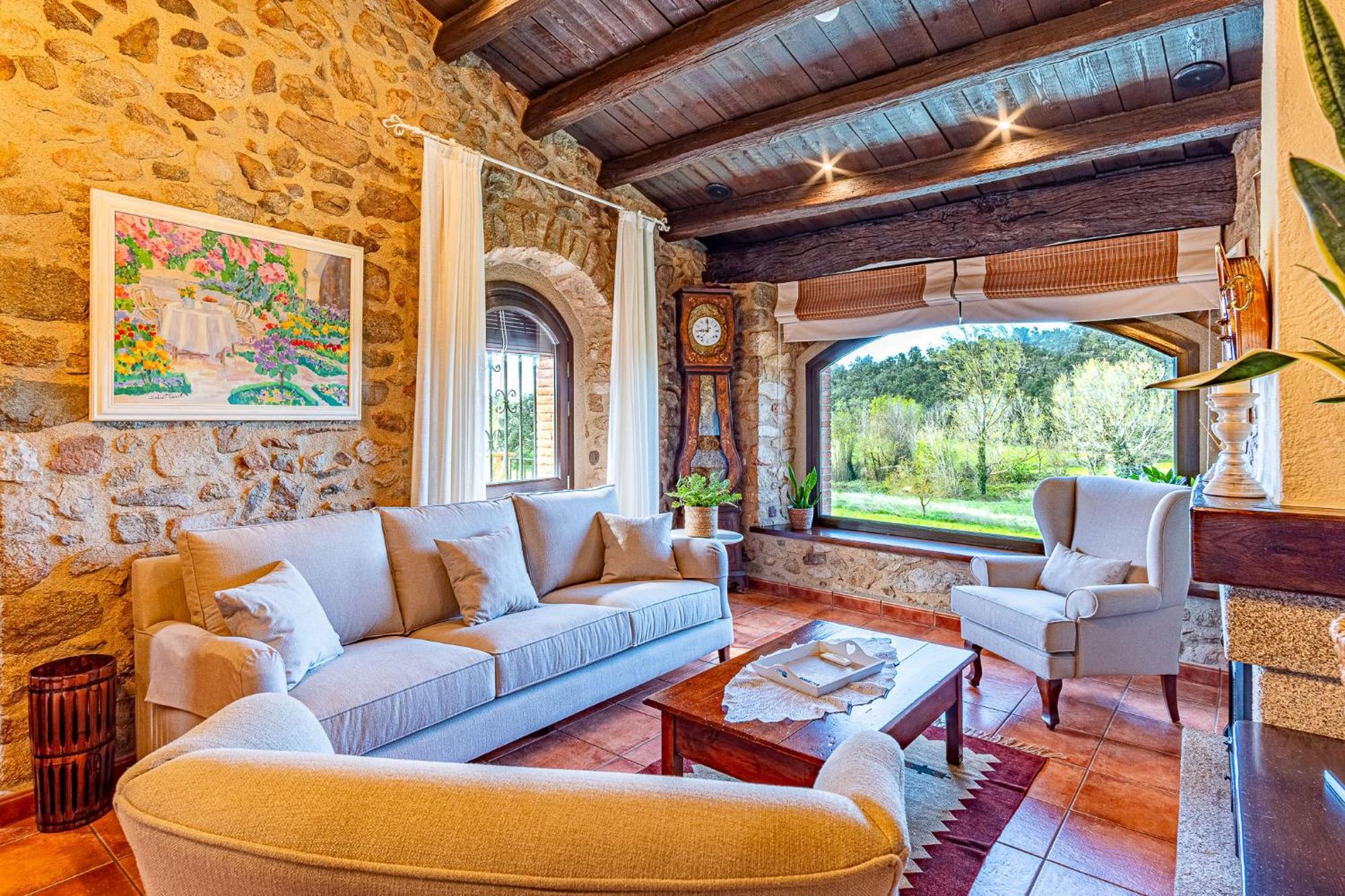Cal Bisbe, Your Rural Holiday Home Capmany Exterior foto